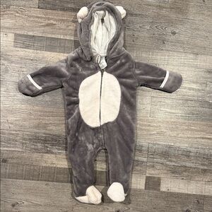 Adorable Gray and Cream baby Footie